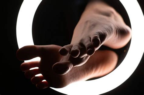 foot fetish name|Foot Fetishes: 8 FAQs About Why It Happens, Ways to Play,。